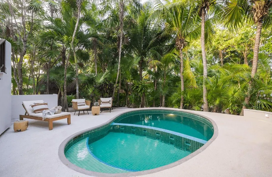 Charming 2 Bedrooms Private Villa In Soliman Bay Tulum